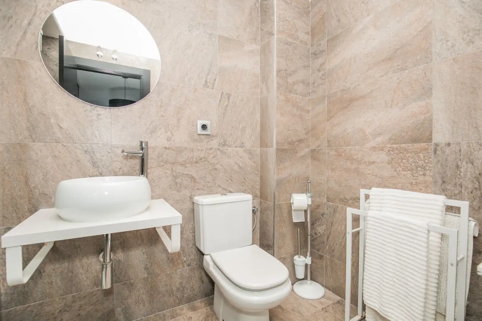 Bathroom of Flat for sale in Ávila  with Heating, Terrace and Storage room
