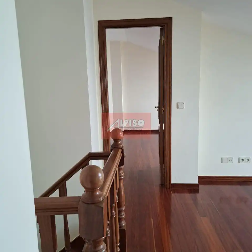 Dúplex en venta en Ourense Capital  con Calefacción y Parquet