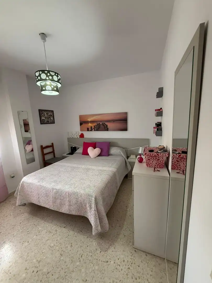 Habitación de Piso en venta en Utrera