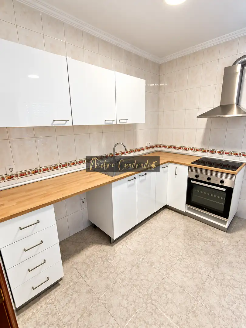 House to rent in Este