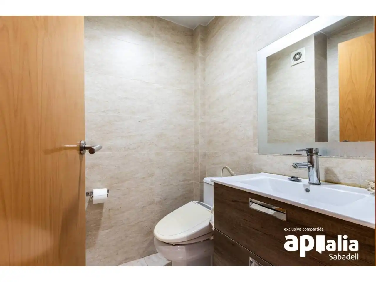 Baño de Casa o chalet en venta en Sabadell con Aire acondicionado, Calefacción y Jardín privado