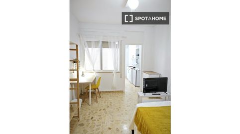 Foto 5 de Piso de alquiler en Barrio de Peral - San Félix, Cartagena