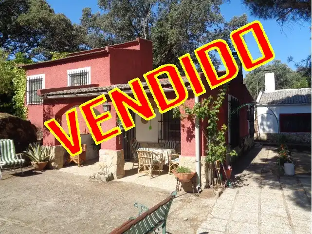 Garten von Haus oder Chalet zum Verkauf in Cervera de los Montes mit Privatgarten, Abstellraum und Schwimmbad