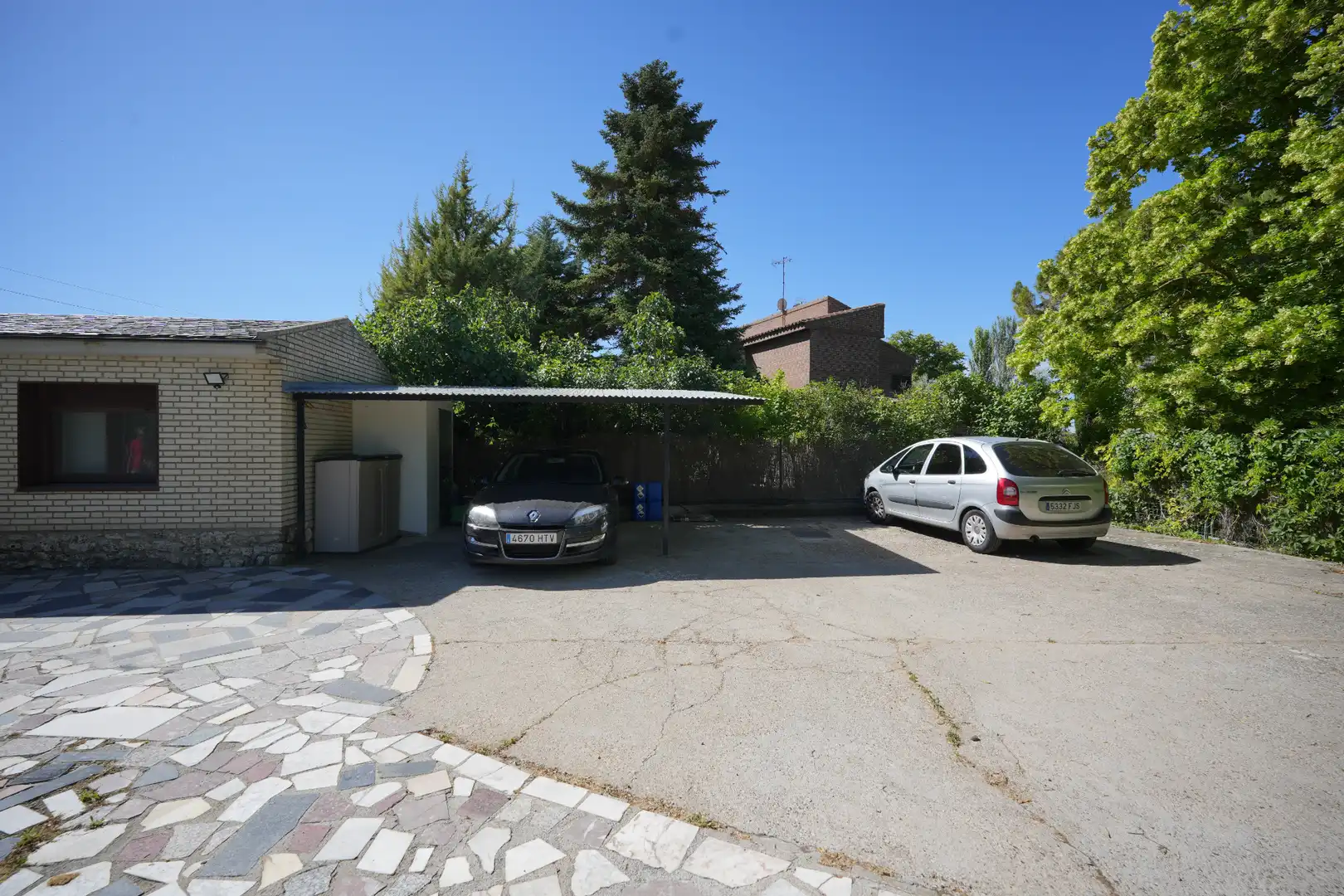 Aparcament de Casa o xalet en venda en Villanubla amb Aire condicionat, Calefacció i Jardí privat
