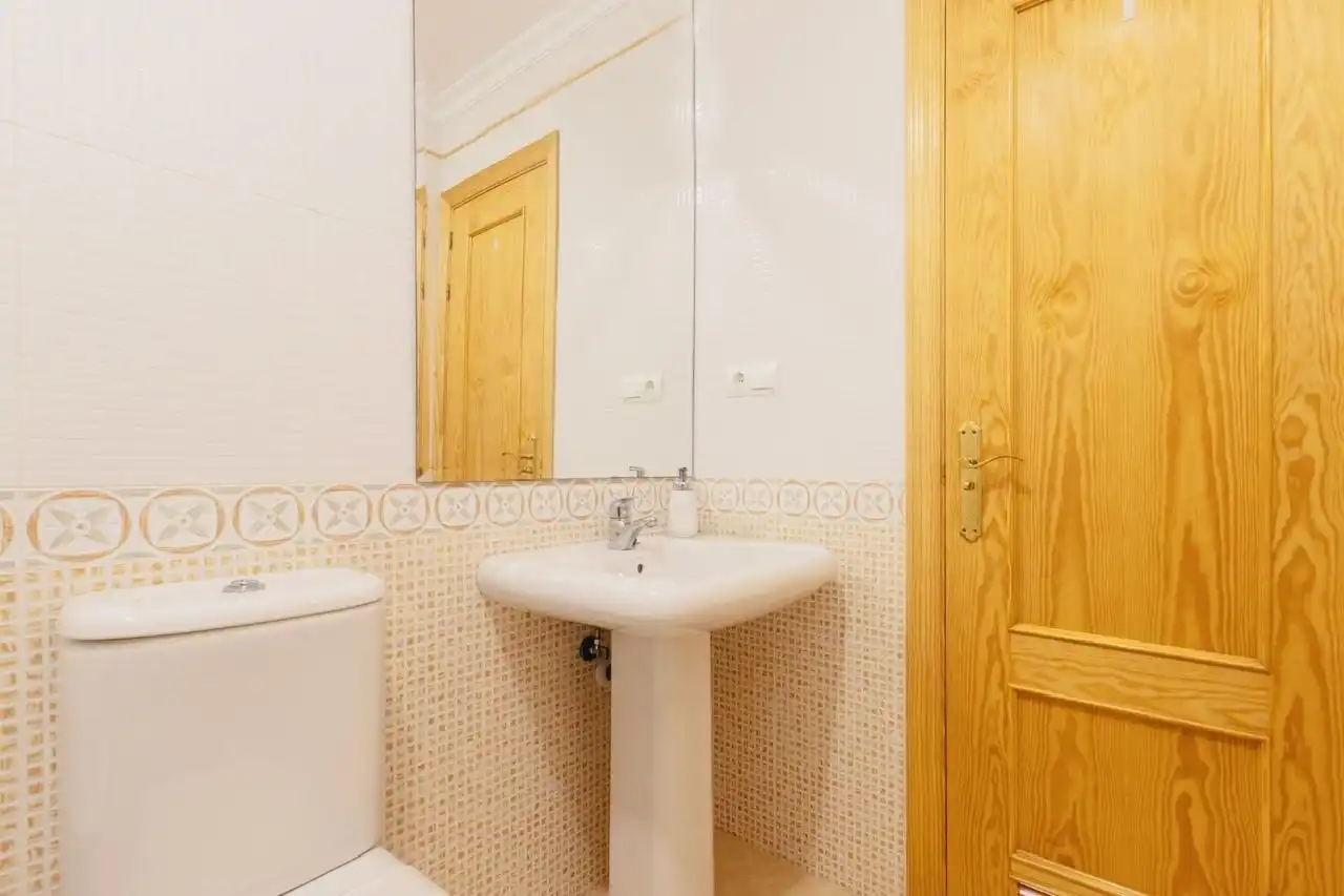Bathroom of Duplexes for sale in Torrox