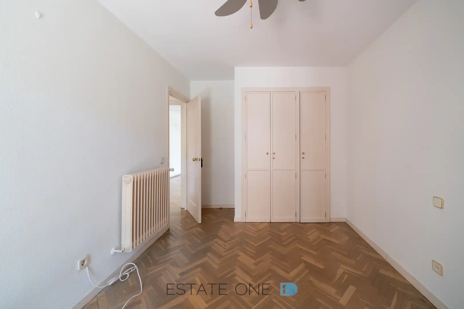 Habitación de Piso en venta en Pozuelo de Alarcón con Calefacción, Jardín privado y Parquet