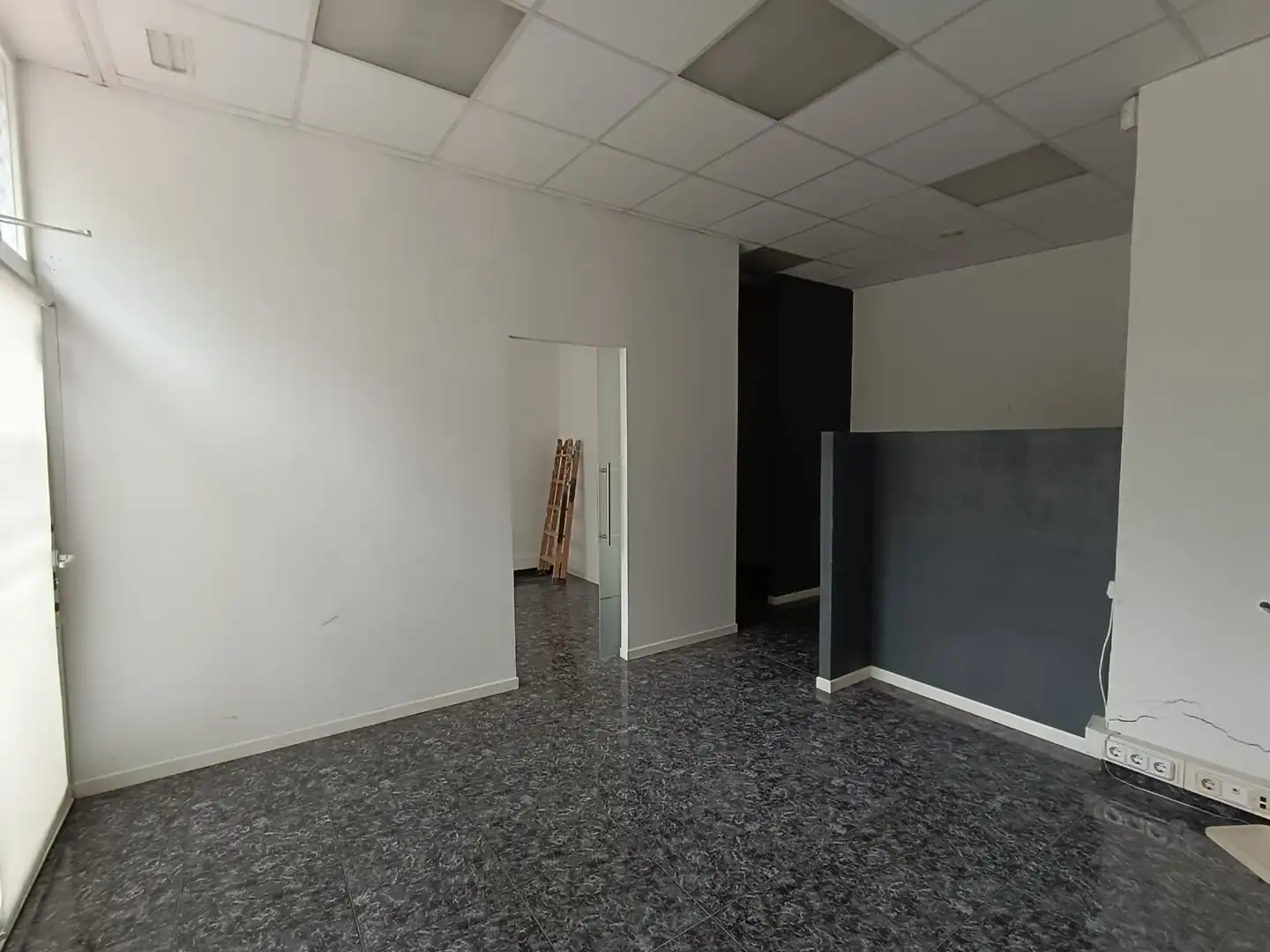 Commercial properties for rent in L'Hospitalet de Llobregat  with Alarm