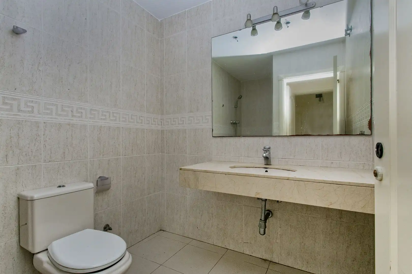Detached house with pool for sale in C/ Sant Viçent, imagen 10