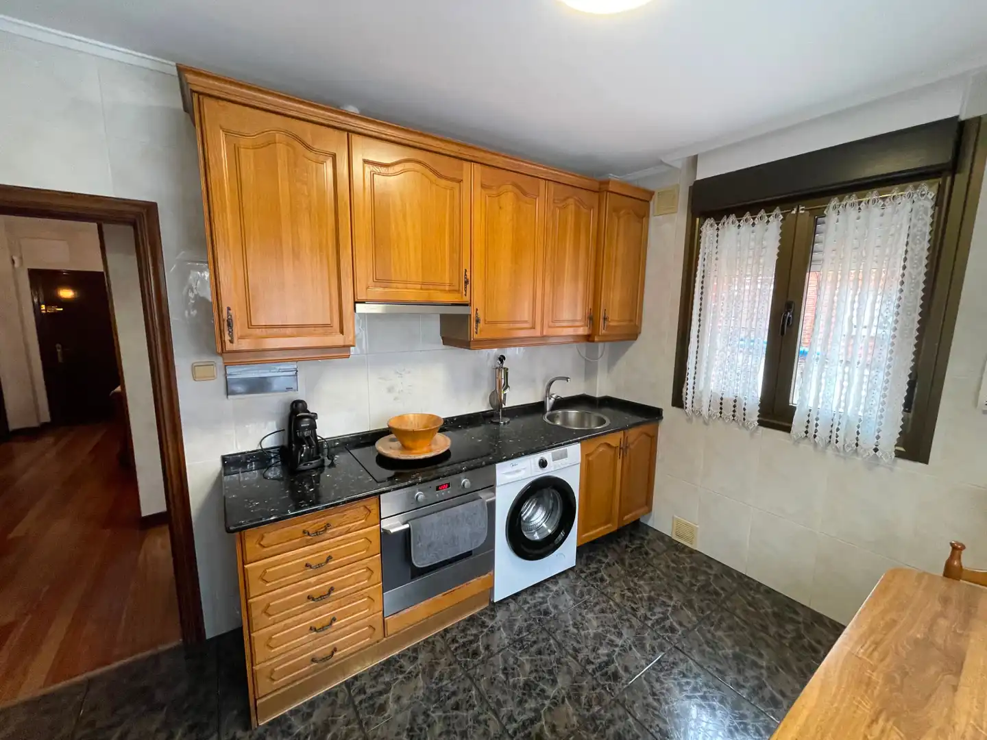 Cocina de Piso en venta en Barakaldo  con Calefacción, Parquet y Amueblado