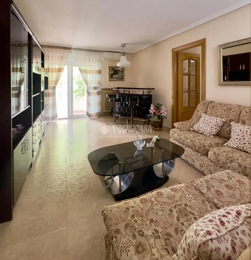 Sala de estar de Piso en venta en Móstoles con Aire acondicionado y Terraza