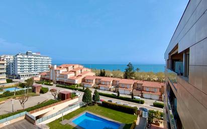 Piscina de Àtic en venda en Calella amb Aire condicionat, Calefacció i Jardí privat