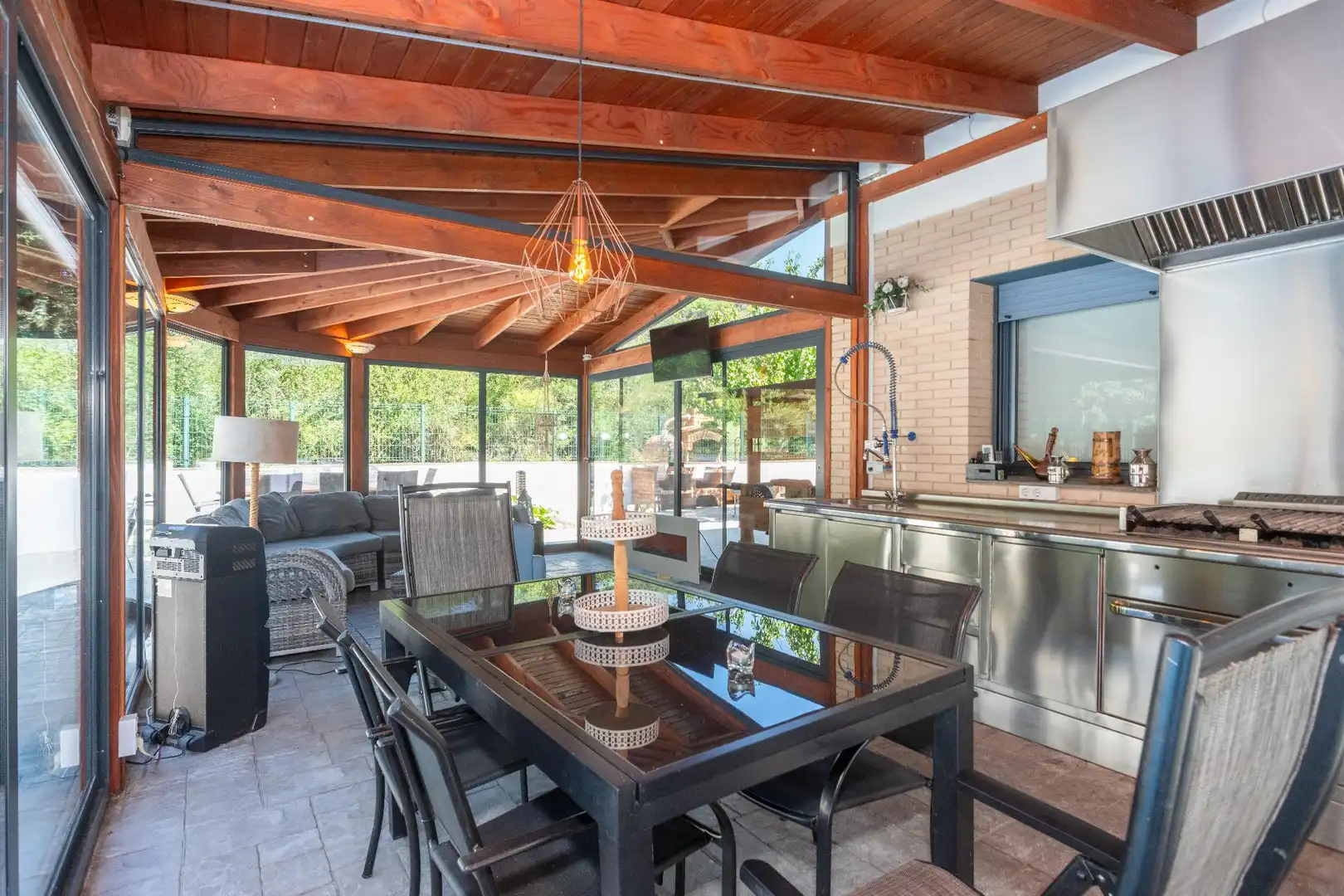 Terrace of Houses for rent in Girona  with Air Conditioner, Private garden and Terrace