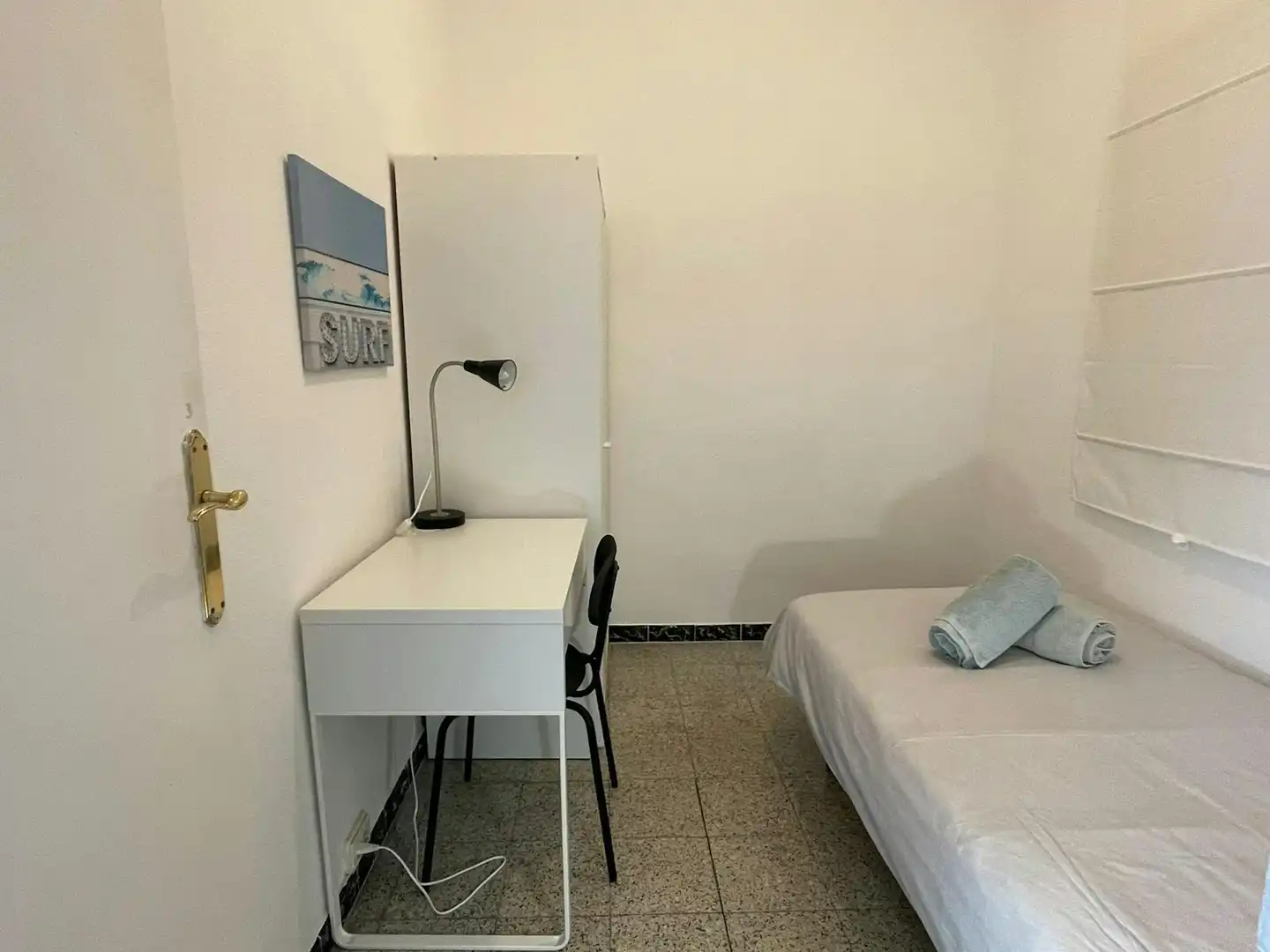 Dormitori de Pis per a compartir en  Barcelona Capital amb Calefacció, Moblat i Rentadora