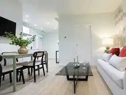 Sala d'estar de Edifici en venda en Cádiz