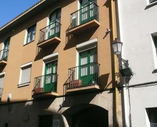 Vista exterior de Apartament en venda en  Logroño amb Balcó