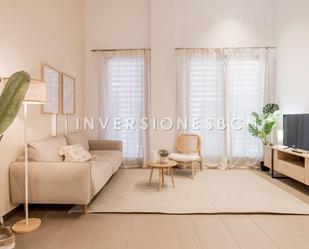 Living room of Flat to rent in  Barcelona Capital  with Air Conditioner, Heating and Private garden