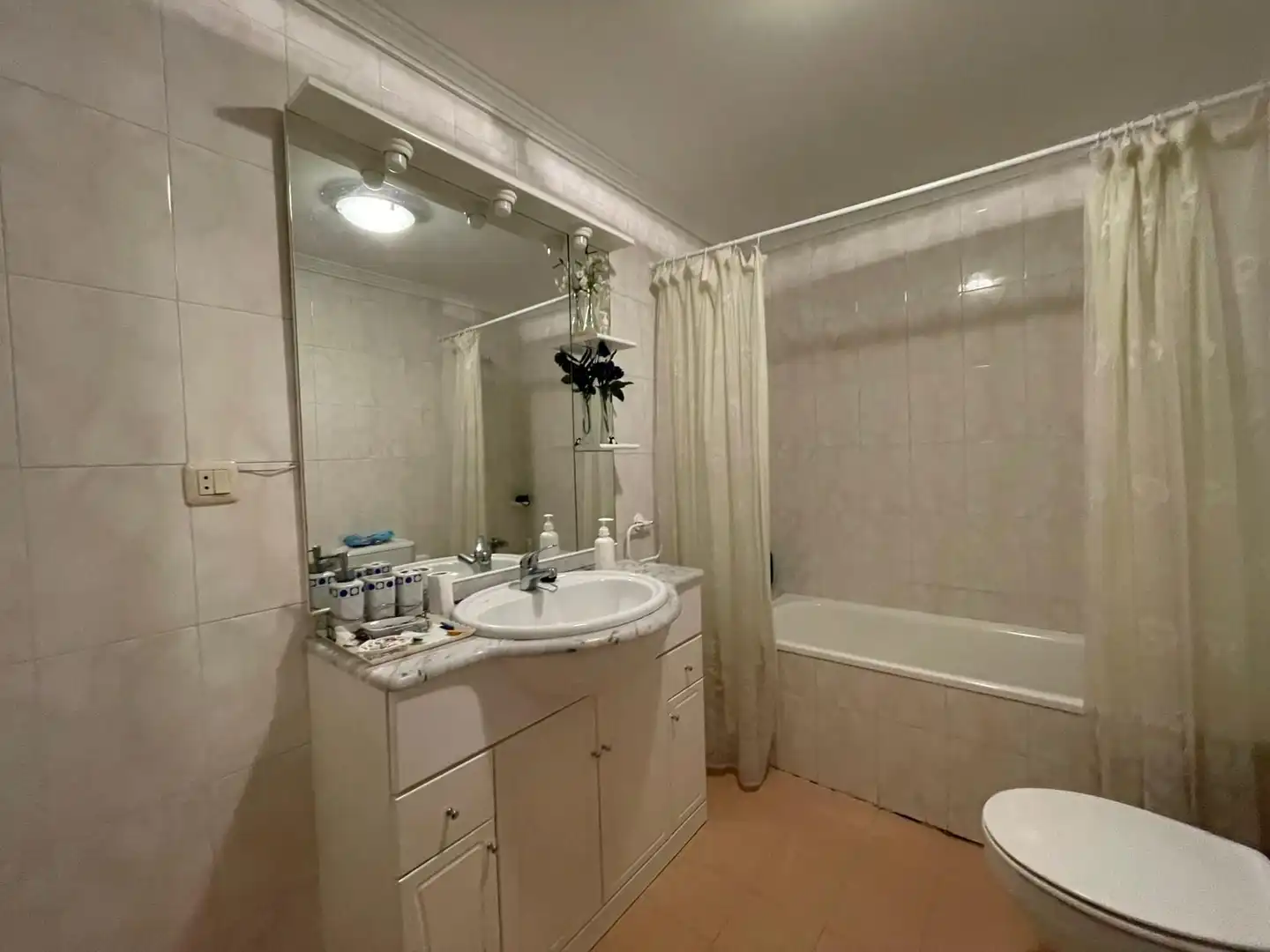 Baño de Piso en venta en Almonte con Calefacción, Terraza y Amueblado