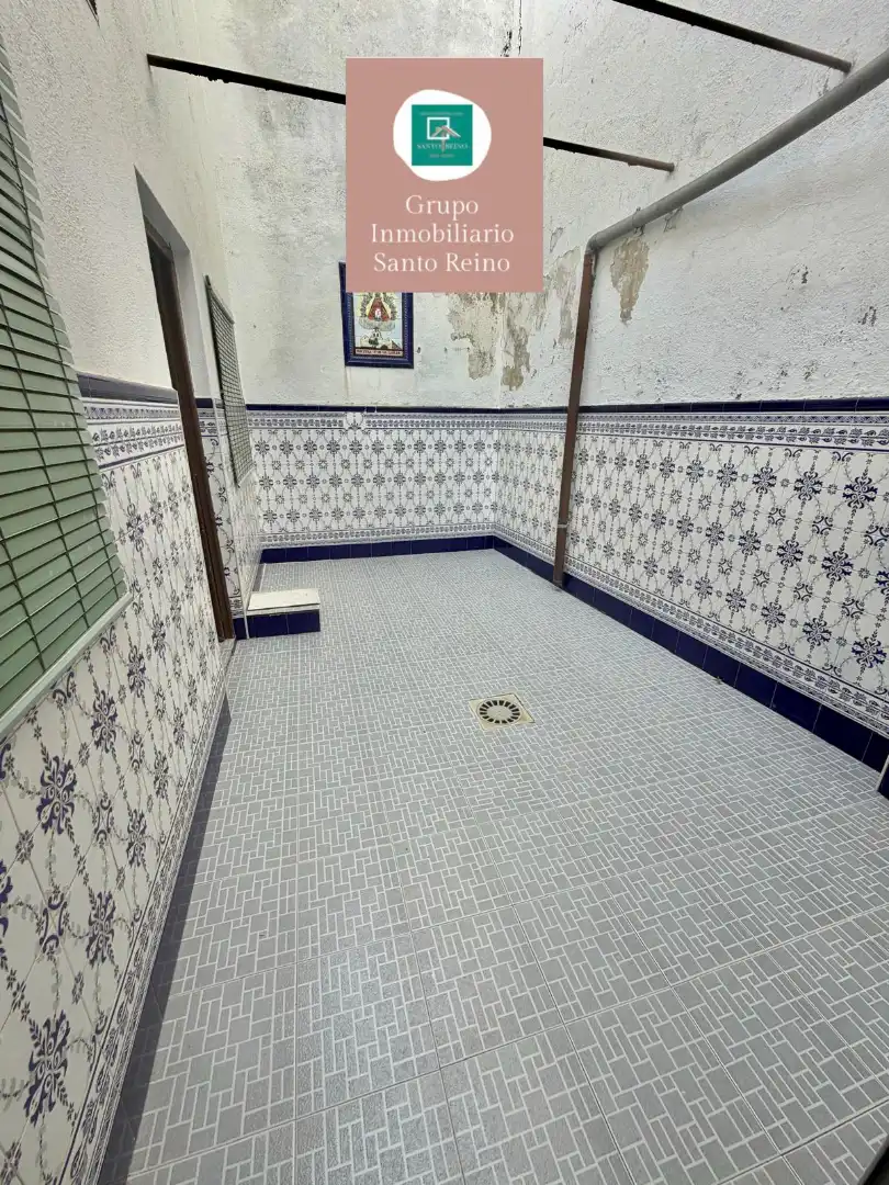 House for sale in Calle Canalejas, imagen 2