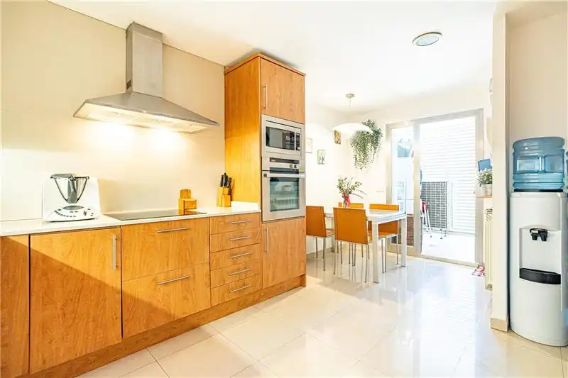 Cocina de Piso en venta en  Palma de Mallorca con Aire acondicionado, Terraza y Piscina comunitaria