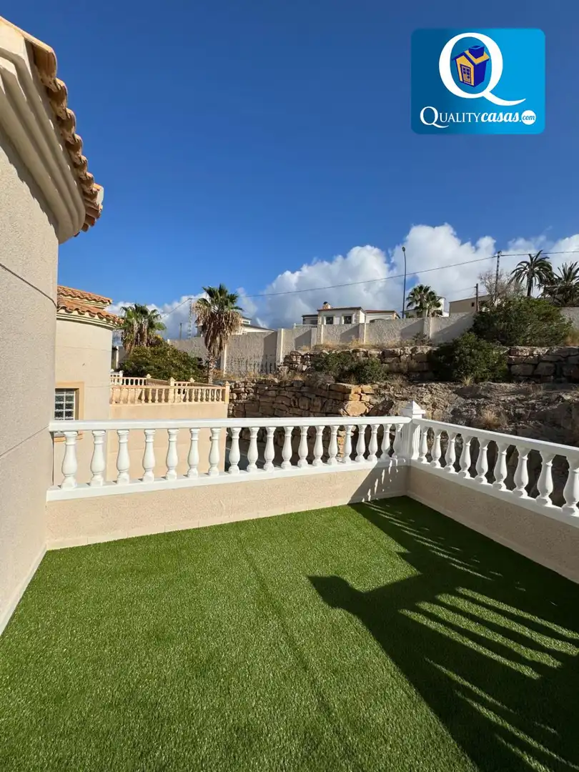 Exterior view of Detached homes for sale in El Campello  with Air Conditioner, Heating and Terrace