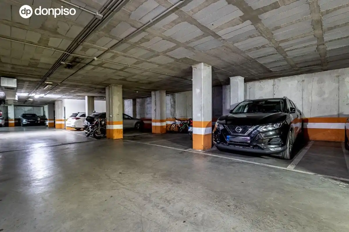 Piso con piscina en venta en Calle Calle Bacaque 2, imagen 24