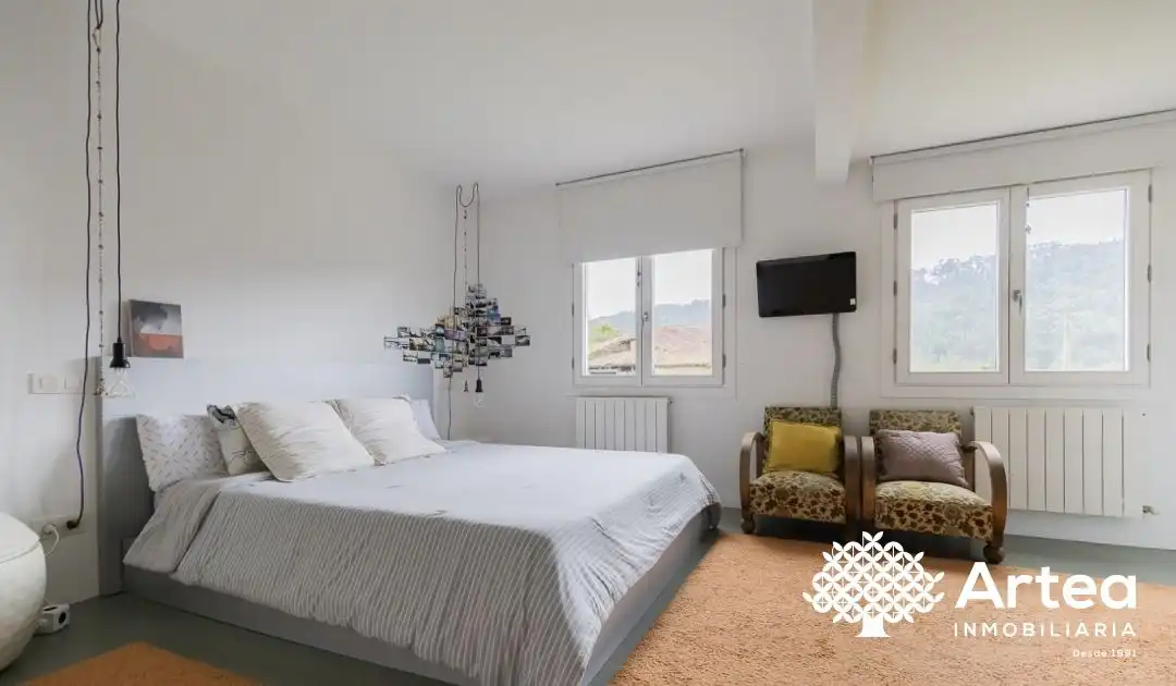 Bedroom of Detached homes for sale in Lezama  with Heating, Private garden and Terrace