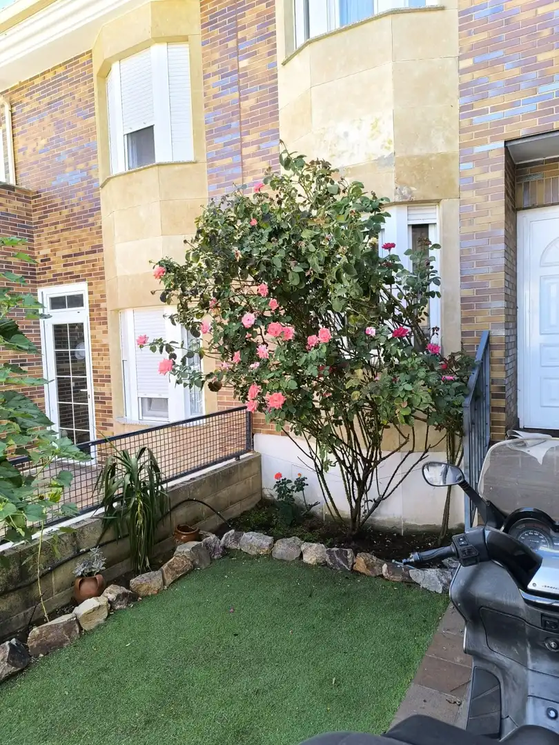 Garden of Detached homes for sale in Carrascal de Barregas  with Heating, Private garden and Terrace