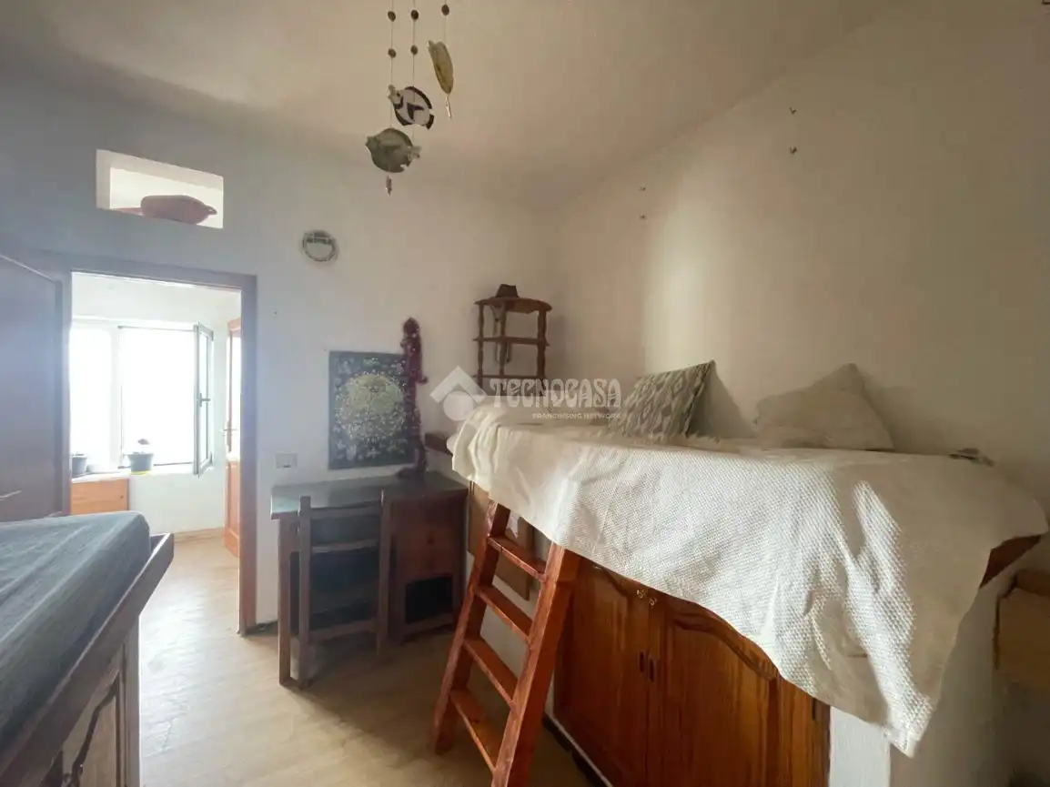 Bedroom of Flat for sale in Sardina