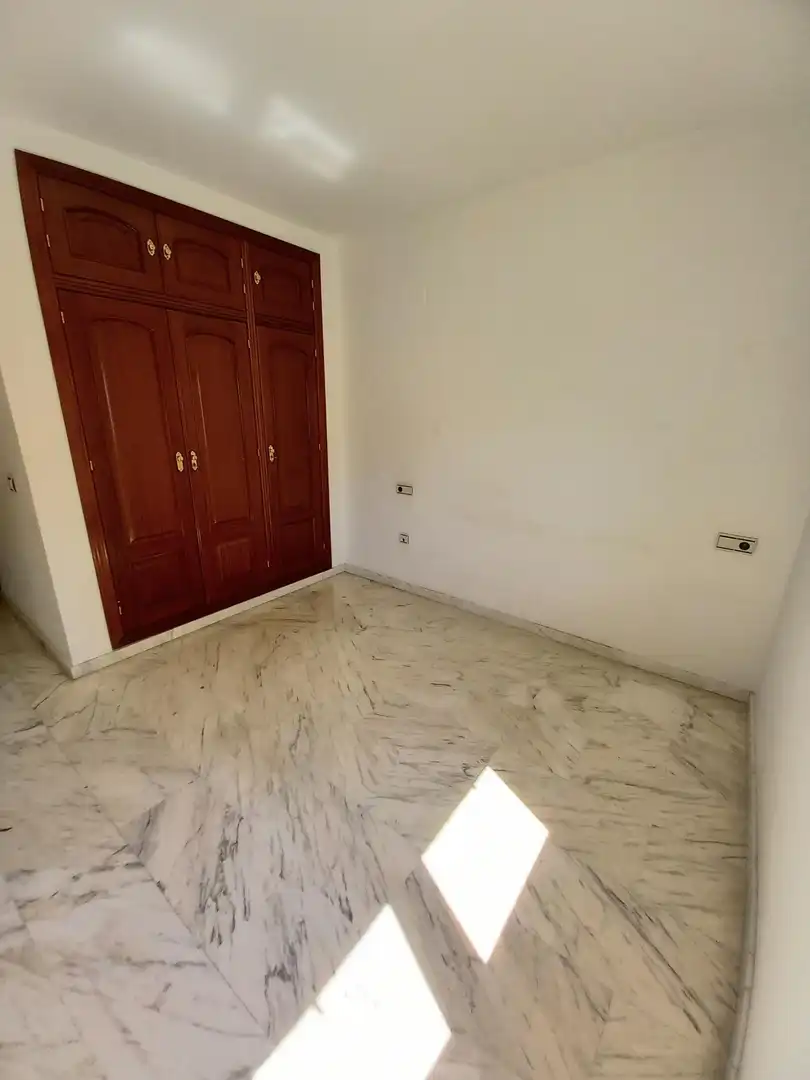 Bedroom of Flat for rent in Poniente-Sur