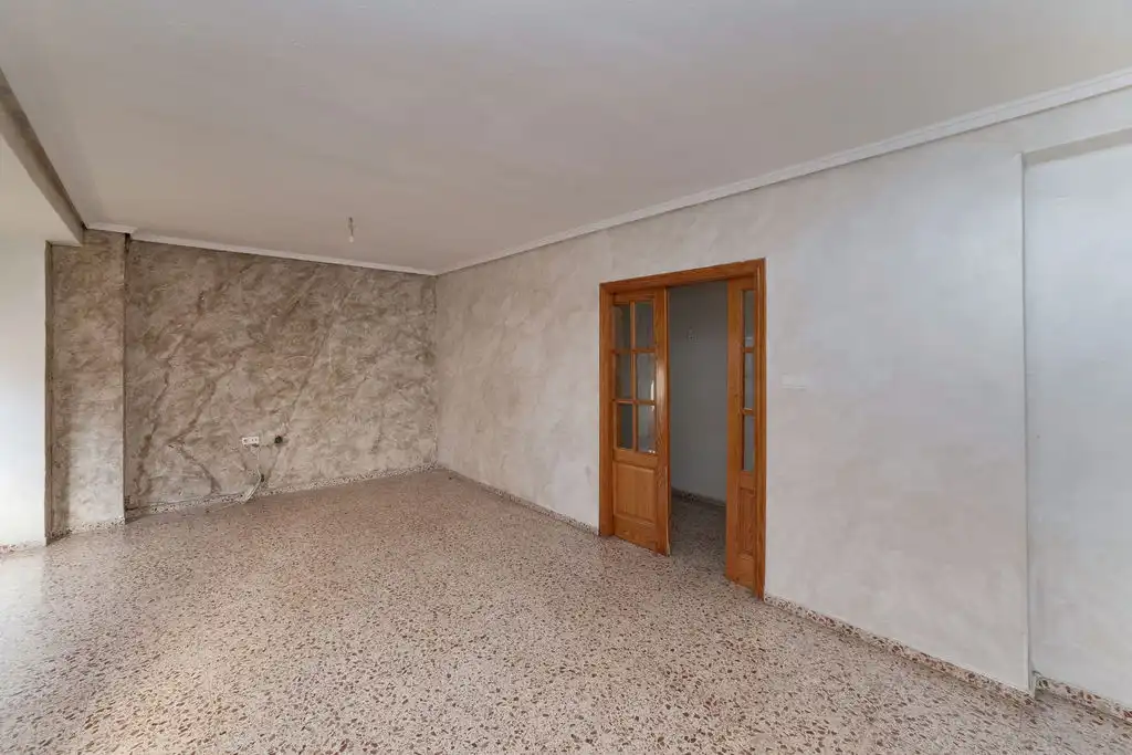 Piso en venta en Crevillent, Alicante