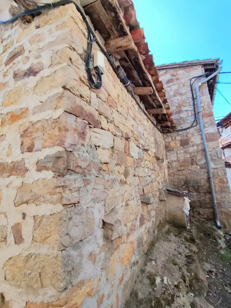 Casa adosada en venta en Rionansa