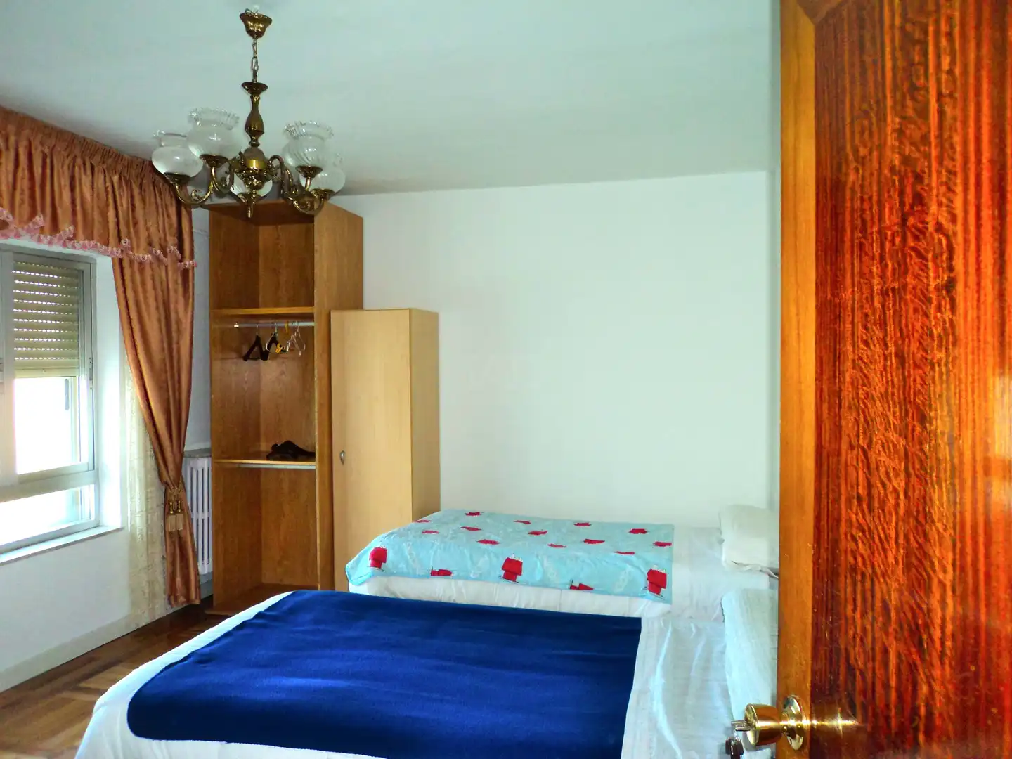 Schlafzimmer von Geschaftsraum zum Verkauf in Riego de la Vega