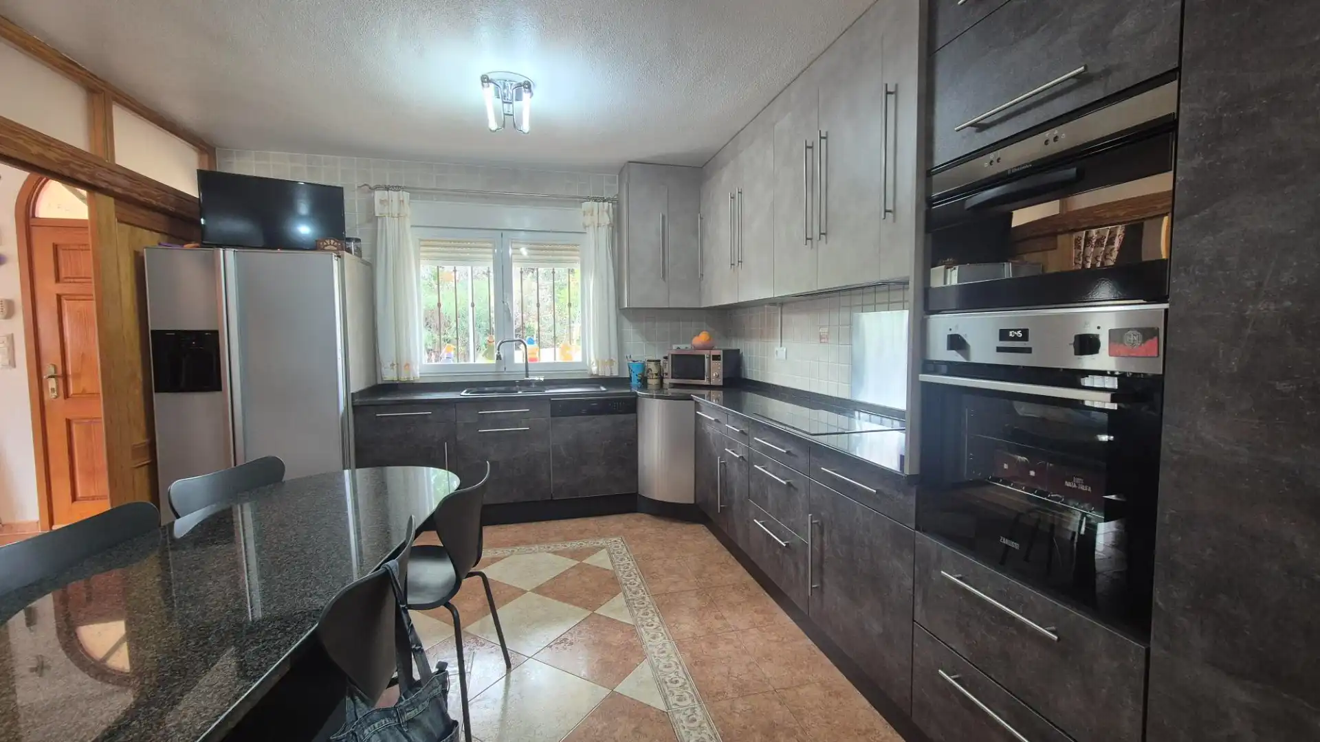 Detached house with terrace for sale in Urbanización los Geraneos, imagen 5