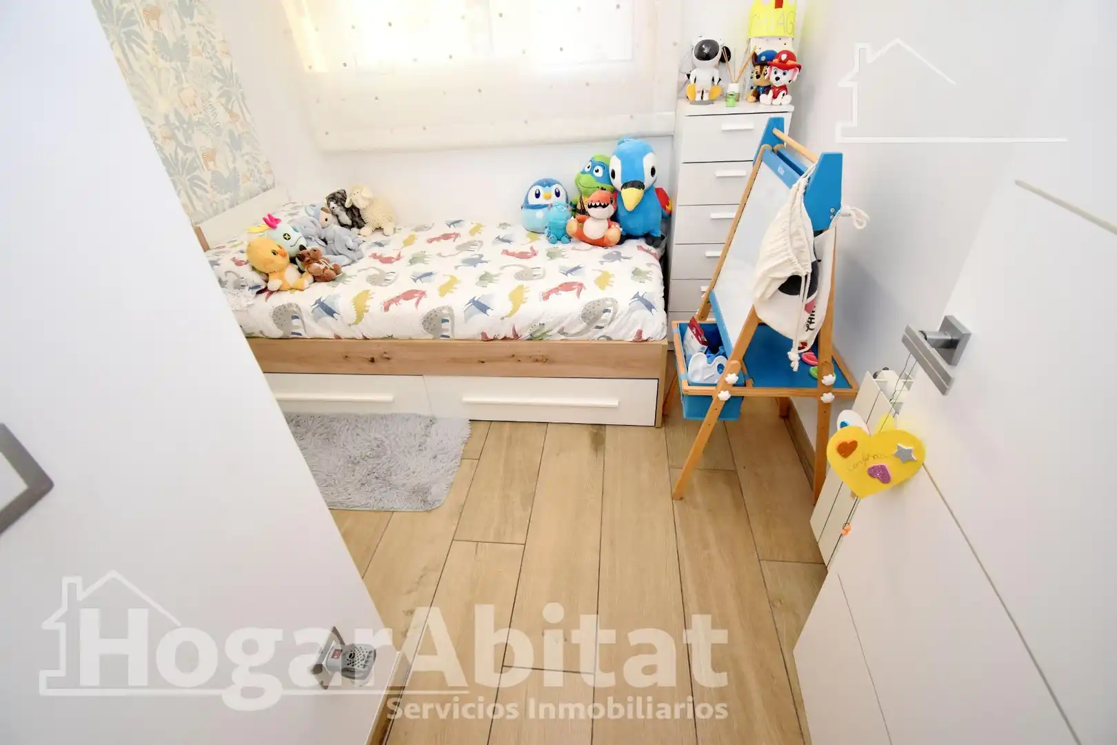 Habitación de Ático en venta en Castellón de la Plana / Castelló de la Plana con Aire acondicionado, Calefacción y Terraza