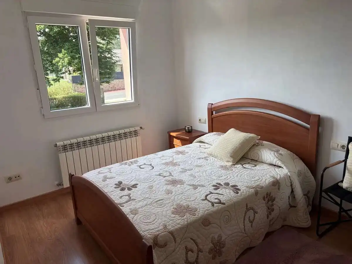 Casa adosada en venta en Oroso
