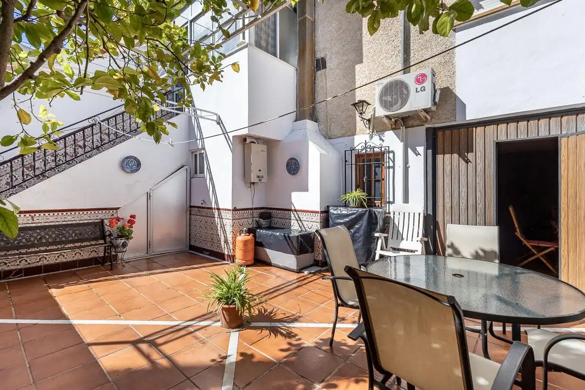 Casa adosada en venta en Calle LA REDONDA, 21, Pinos Puente