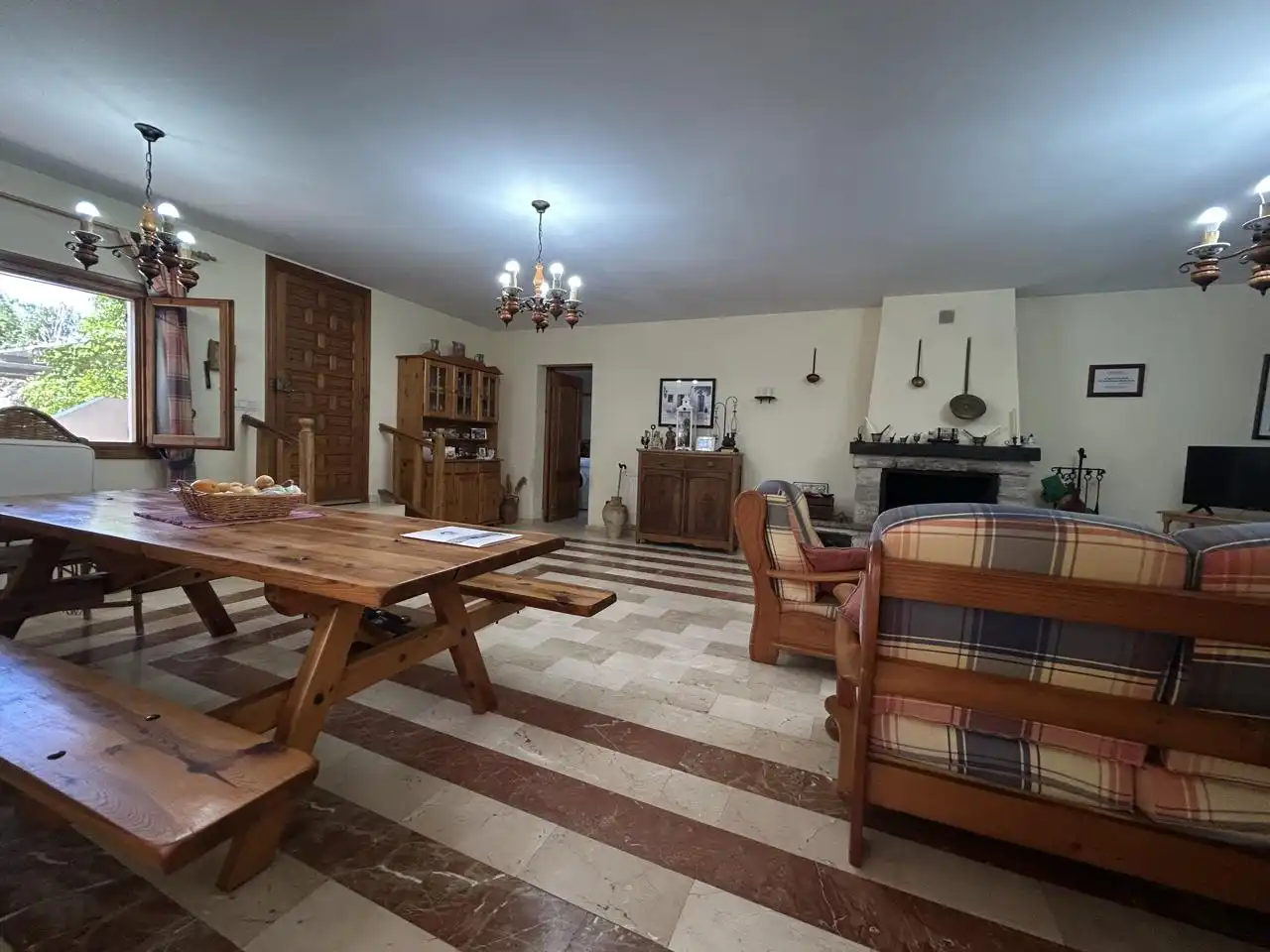 Country homes for sale in 0, Cascante