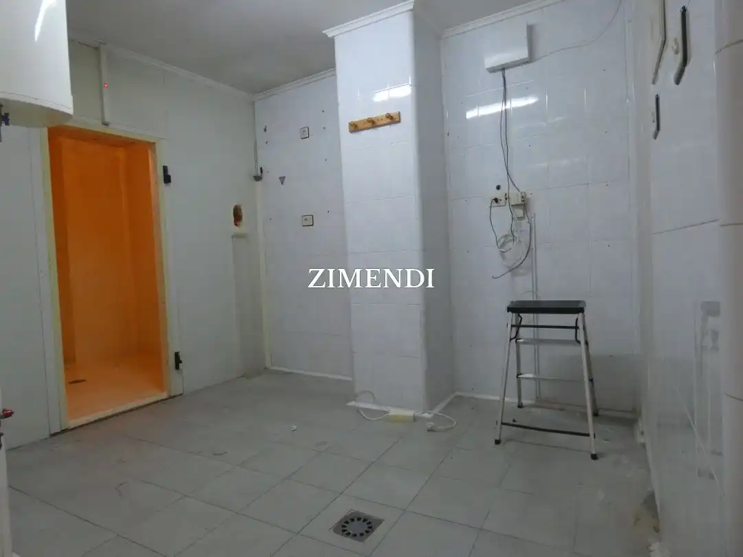 Local comercial en venda a Durango, imagen 4