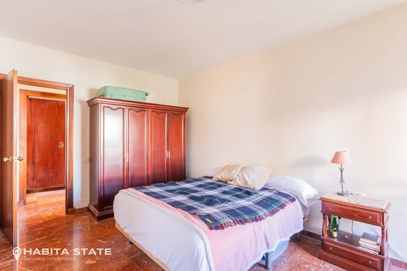 Bedroom of Flat for sale in Almería  with Air Conditioner, Heating and Oven