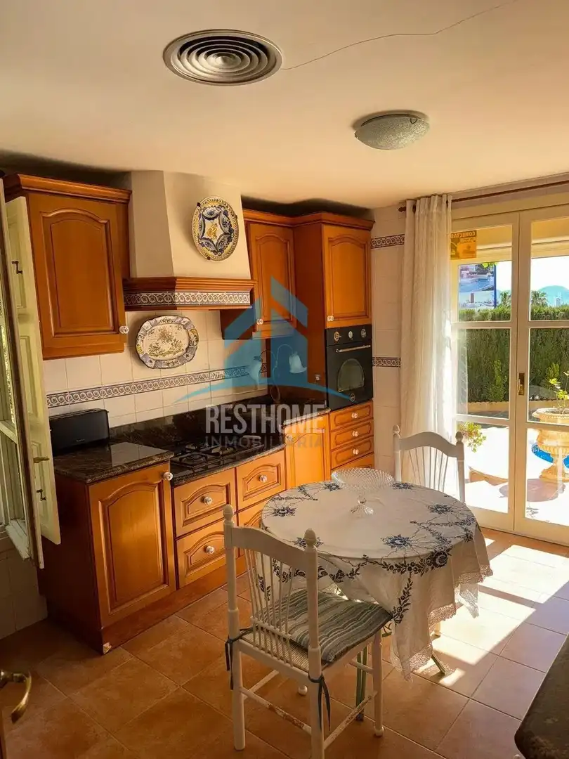 Villa mit Pool zum Verkauf in Golf Bahía, imagen 15