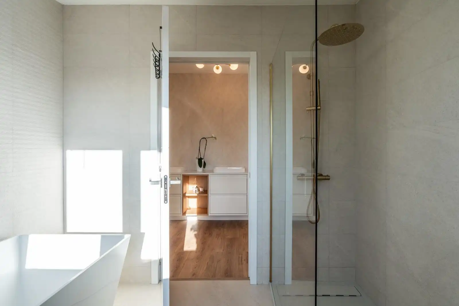 Baño de Casa o chalet en venta en Las Rozas de Madrid con Aire acondicionado, Calefacción y Jardín privado