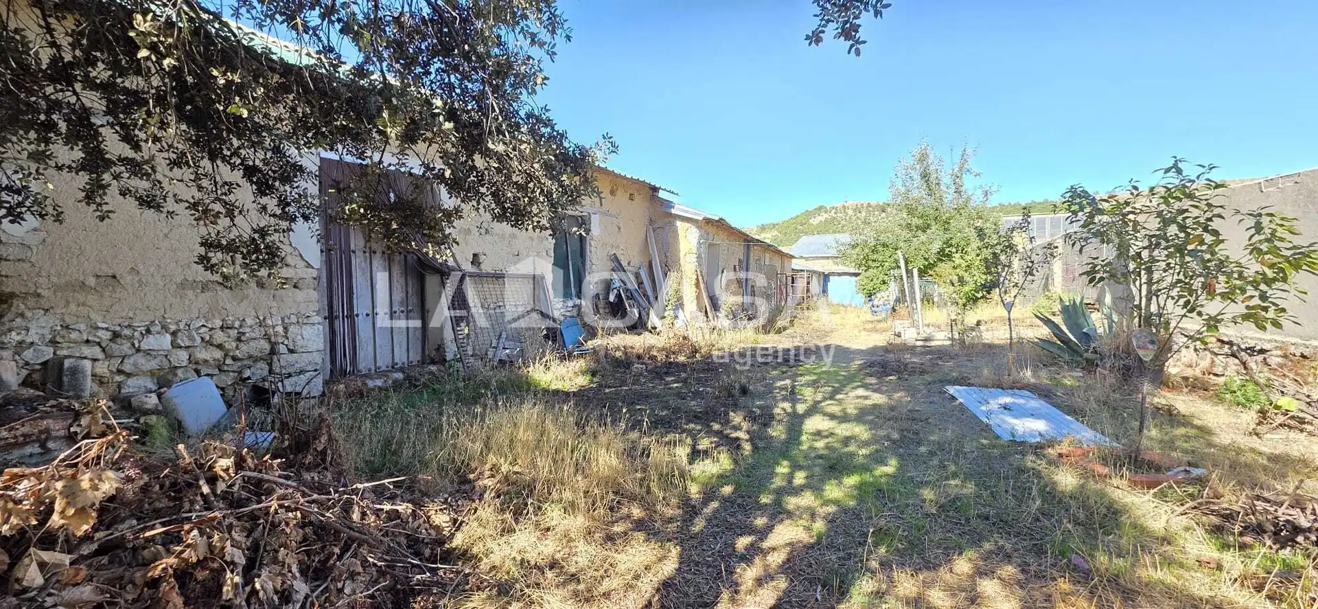 Houses for sale in Villavaquerín, Valladolid