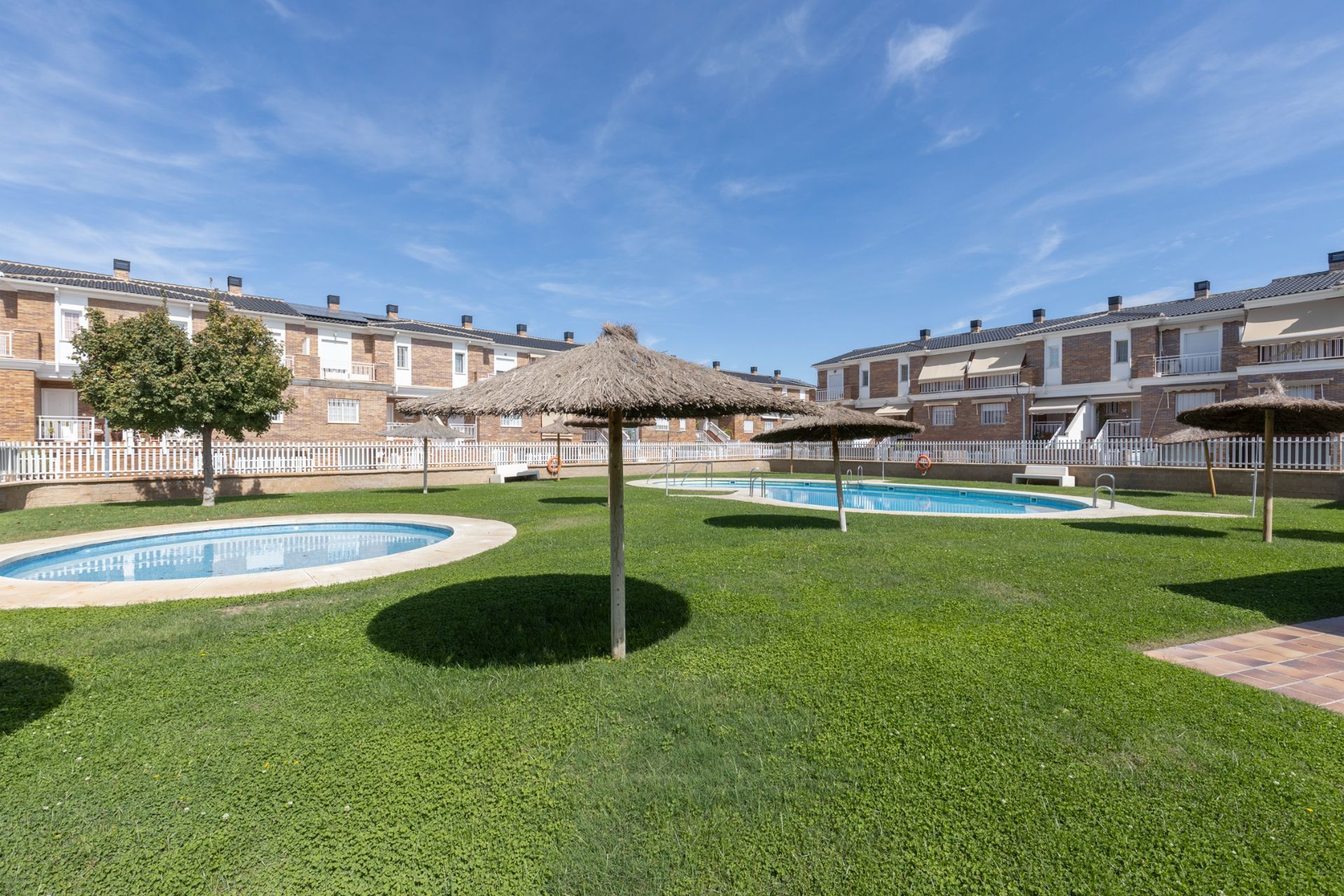 Garden of Single-family semi-detached for sale in Vegas del Genil  with Air Conditioner, Heating and Storage room