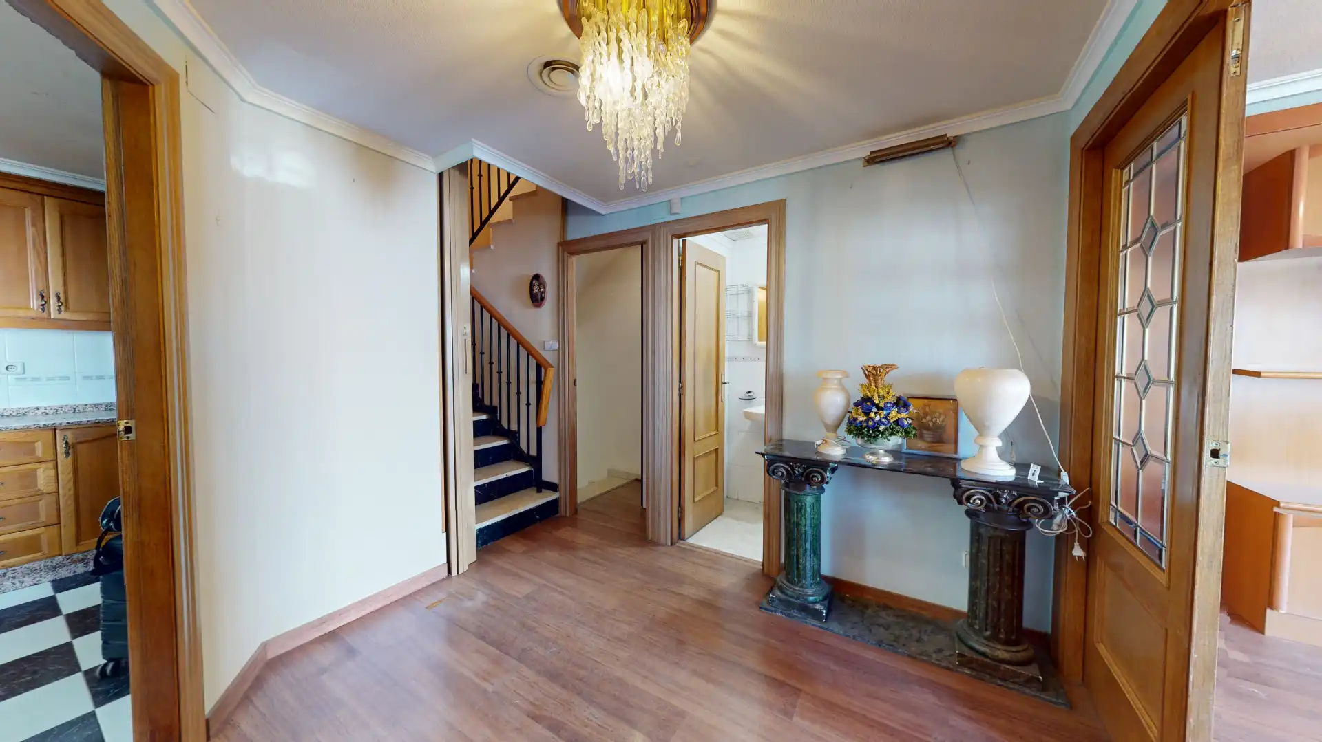 Casa adosada en venta en Elda con Aire acondicionado, Terraza y Trastero