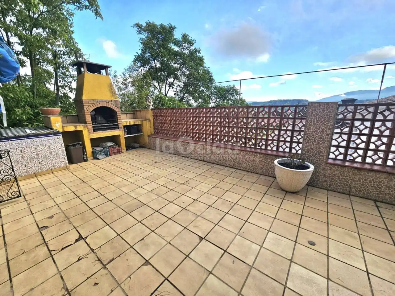 Terrasse von Wohnung zum Verkauf in Tona mit Heizung, Parkett und Terrasse