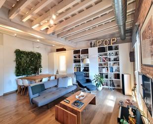 Sala d'estar de Pis de lloguer en  Barcelona Capital amb Aire condicionat, Calefacció i Parquet