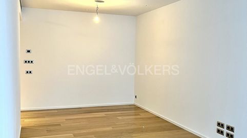 Foto 5 de Piso de alquiler en Plaza de San Juan de la Cruz, Ríos Rosas - Nuevos Ministerios, Madrid Capital