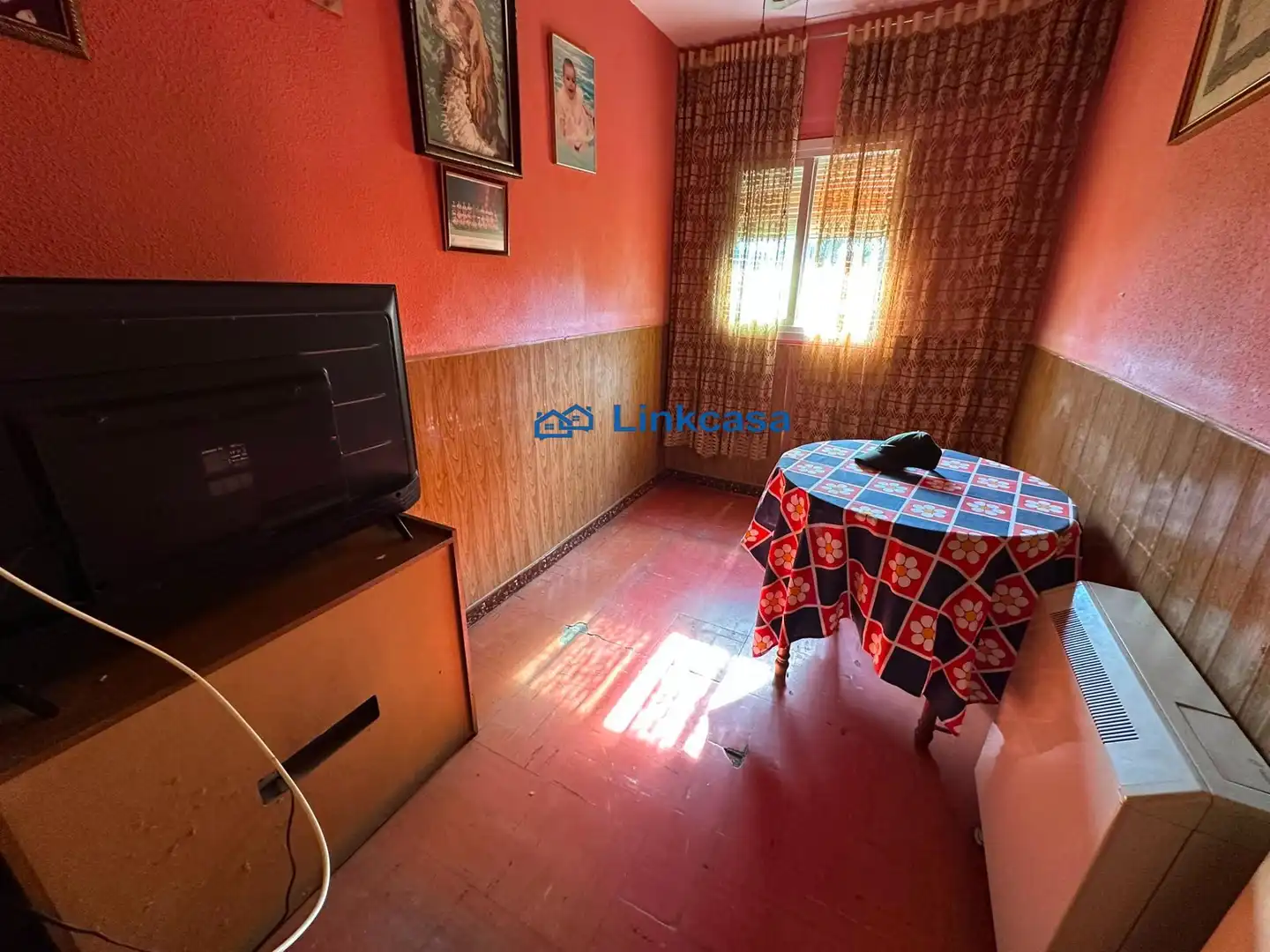 Flat for sale in Madrid  with Heating and Alarm