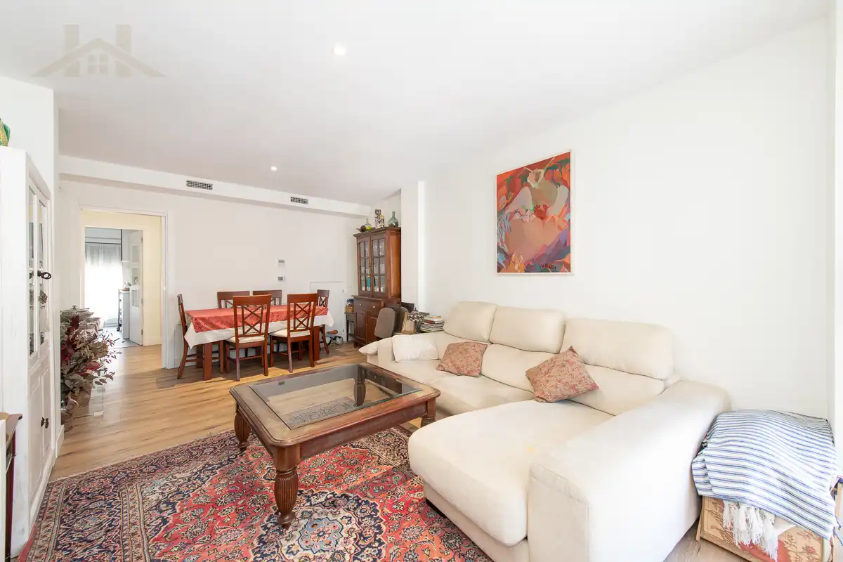Sala de estar de Dúplex en venta en Pozuelo de Alarcón con Aire acondicionado, Calefacción y Terraza