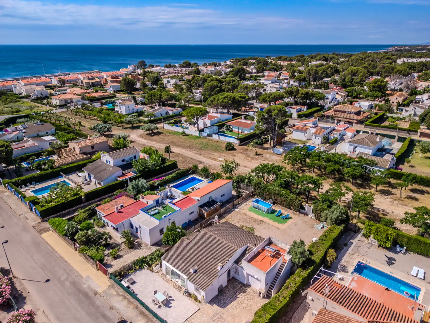 Exterior view of Houses for sale in L'Ametlla de Mar   with Air Conditioner, Heating and Private garden